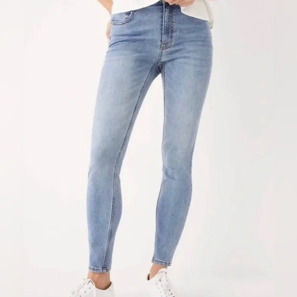 Frank & Oak Debbie Skinny‎ Jeans Light Wash Women’s Size 28 EUC - Picture 1 of 8